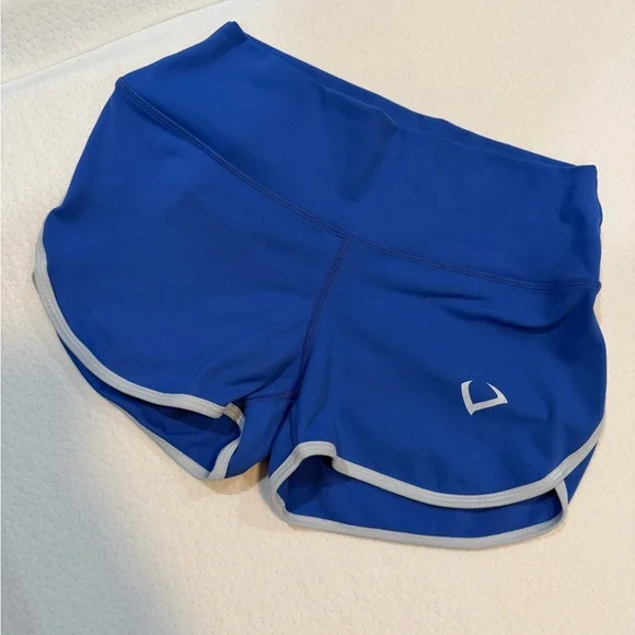 Violate Shorts - Picture 1 of 3